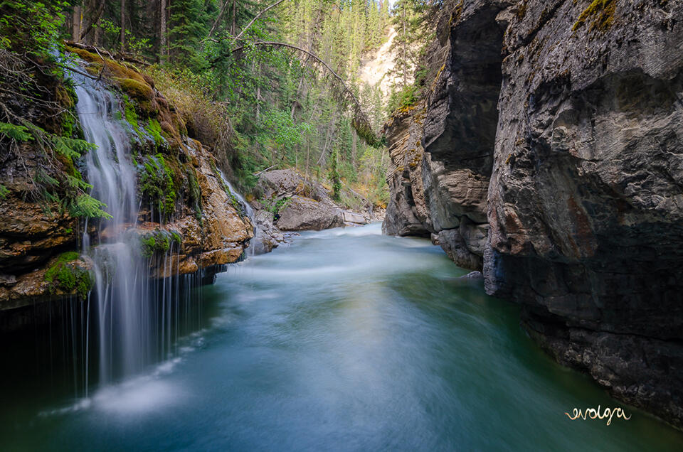 Maligne Canyon Waterfalls