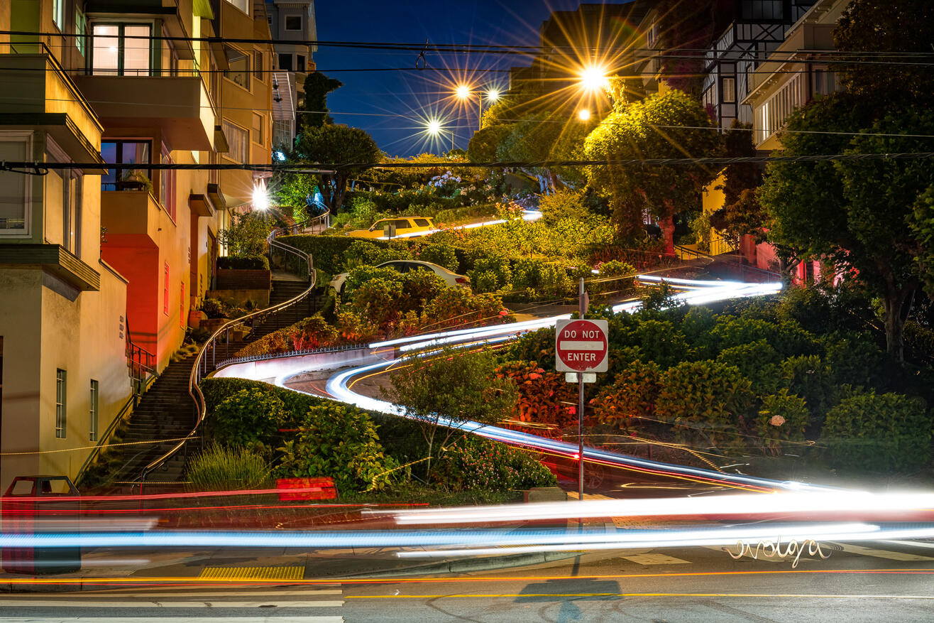 Lights of Lombard Street